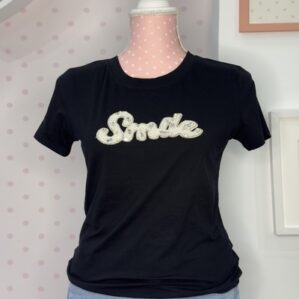 Camiseta smile negra